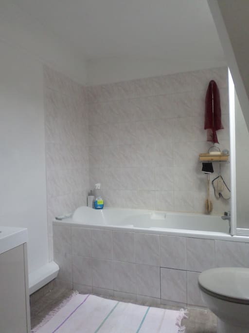 Salles de bains avec WC