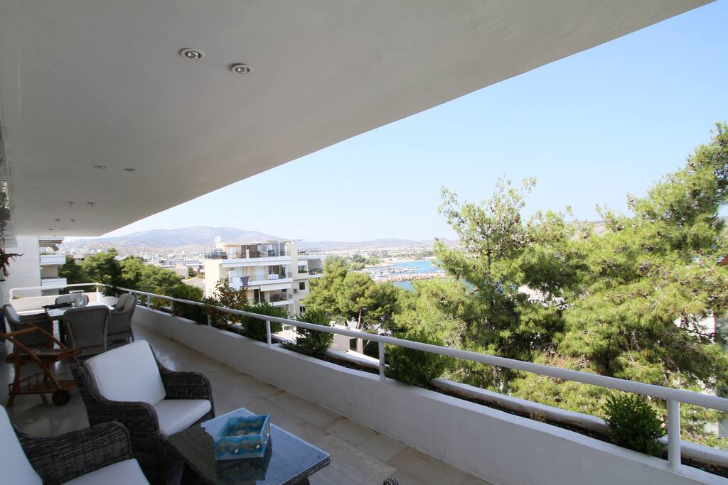 Front view balcony