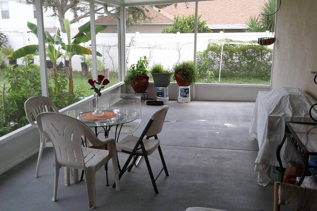 Lanai Outdoor