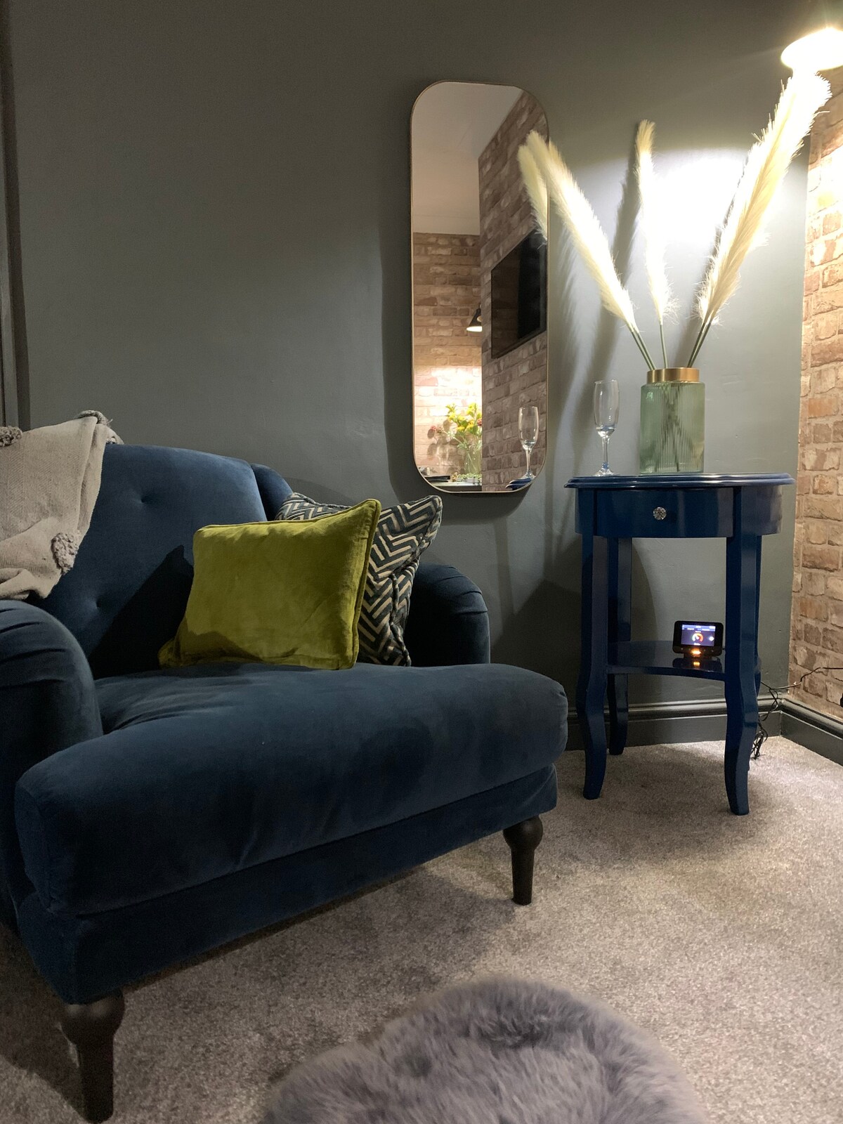 Successful Airbnb property: Self check in LuxCosy Stay WiFi park Business PE11 in Lincolnshire