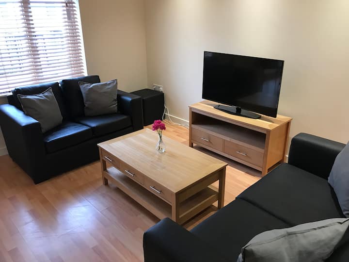 Keswick House - 2 Bedroom Apt (City Centre) - Flats for Rent in Greater