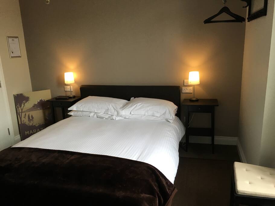 Room 3 bedroom
