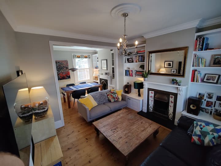 Family Home Close To The Shops And Train Station - Kingston upon Thames