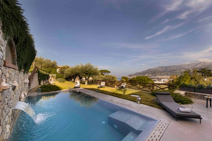 Villa Elena Charming Villa With Pool And Garden - Sorrento