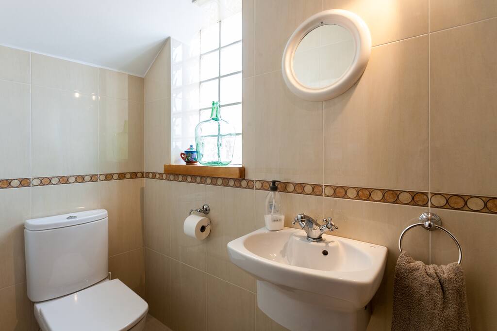 DOWNSTAIRS TOILET