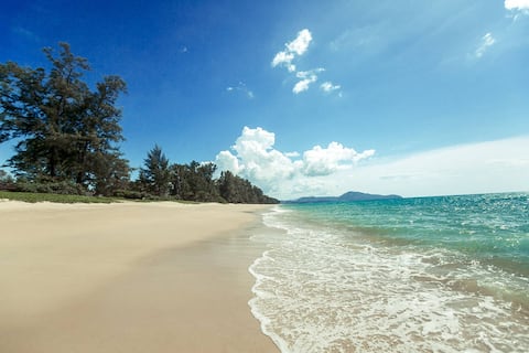 Phuket beach apartment, 3 luxurious bedrooms