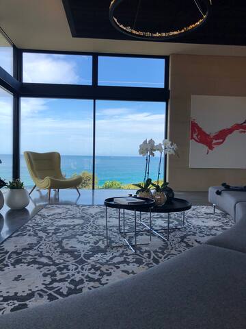 Seaside home ~ Hot Tub, Pool and Cliff Top Sauna gallery image 5