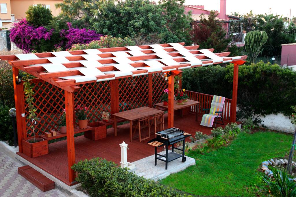 pergolato e barbecue