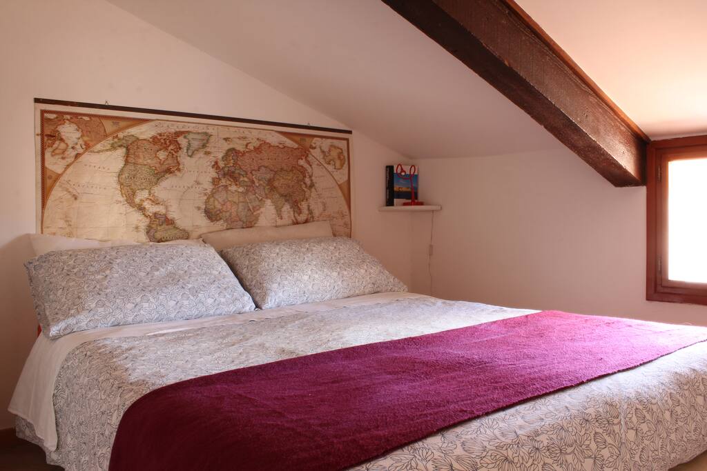 Bedroom with double bed