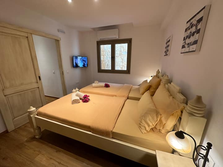 Bedroom# 5  basement with natural light well/ fresh air, full A/C , 2 large comfortable single beds that can be separated or joined