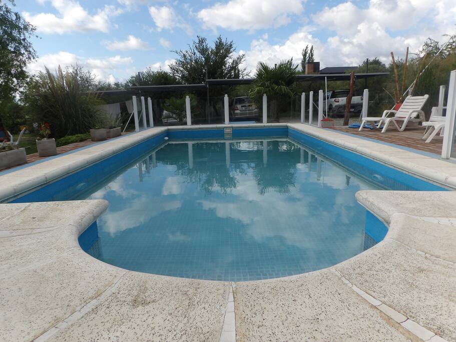 Piscina y Solarium
