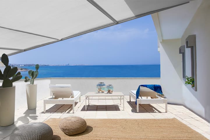 Apulia SuiteRooftop Terrace & Direct Beach Access