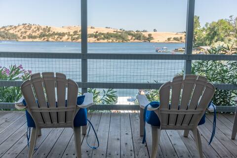 Beautiful Lake Front, Lake Tulloch House