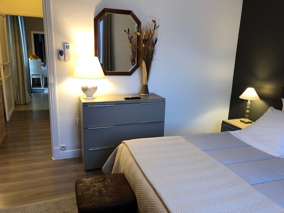 CHAMBRE 1