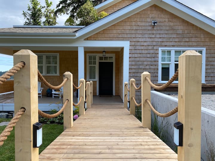 Gibsons Vacation Home with Spectacular Views