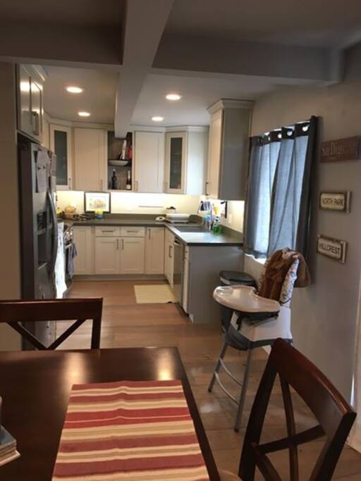 Full kitchen