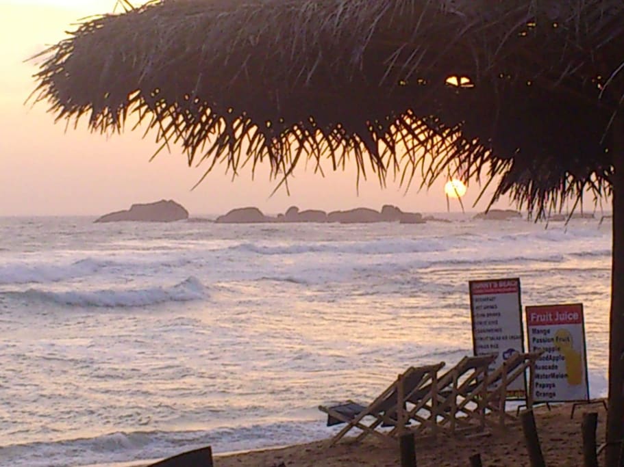 hikkaduwa beach
