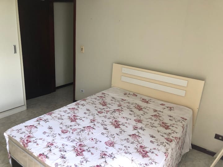 Chumba kikubwa cha kulala 