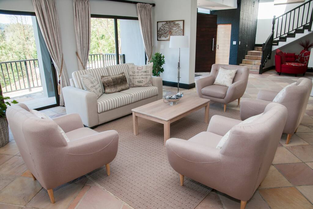 Entrance Lounge