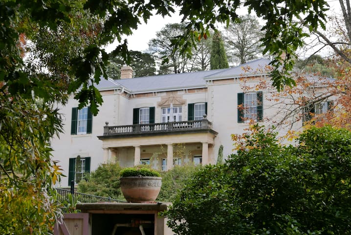 Martinsell Manor Villas For Rent In Pewsey Vale South Australia