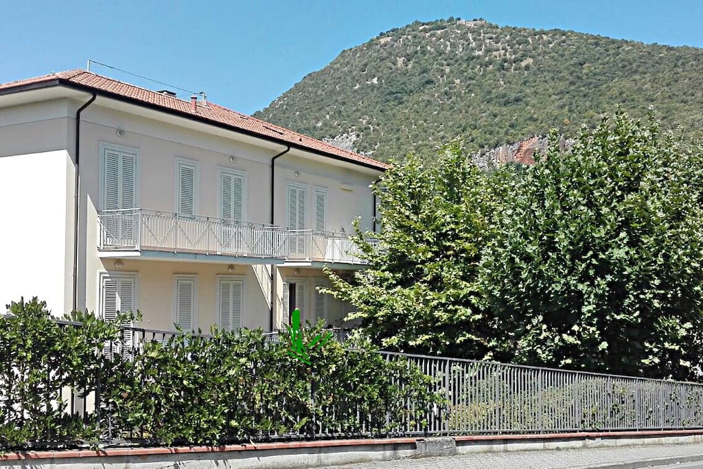 Vista esterna del palazzo