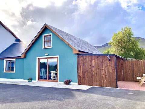 Grouse Lodge  near Inch beach Dingle + Killarney
