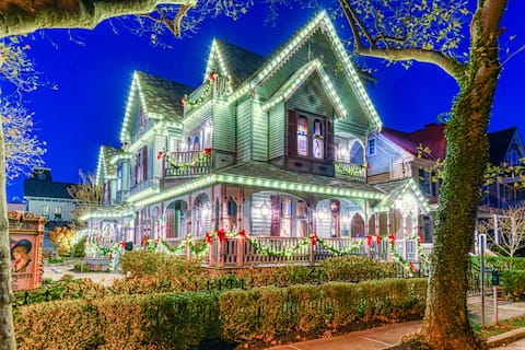 Empress of Cape May Victorian Whole House Rental