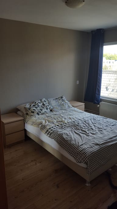 Bedroom overview