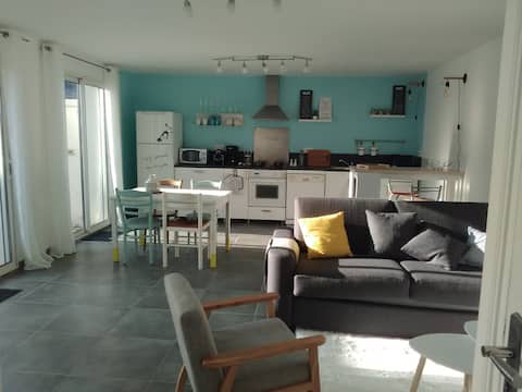 House T 2  with private terrace