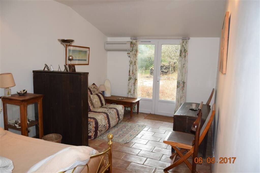 Petit coin living avec clic clac