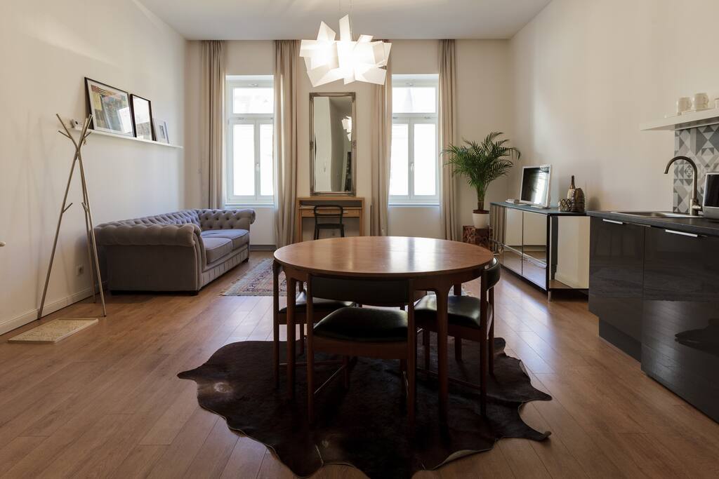Studio Apartment