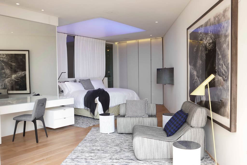 Bantry Bay Bedroom - can be twin beds