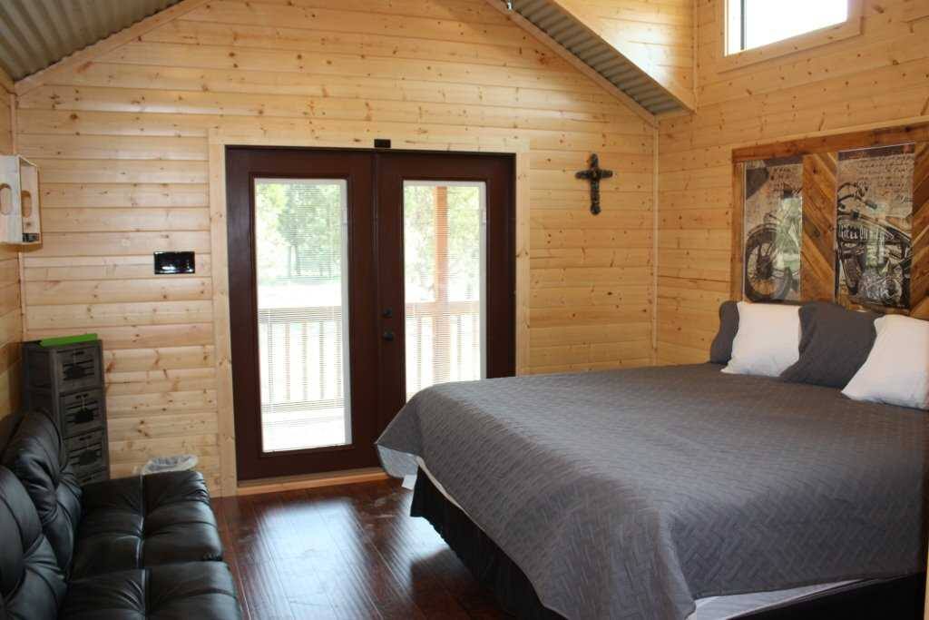 King Bed