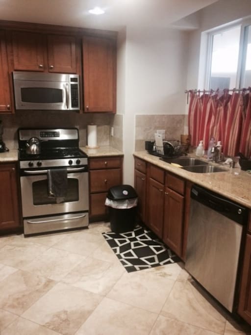 Clean, fully stocked kitchen. Comes with coffee and cereal/oatmeal in the morning.