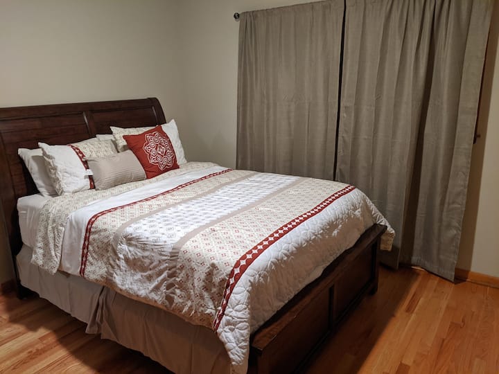 غرفة النوم 1