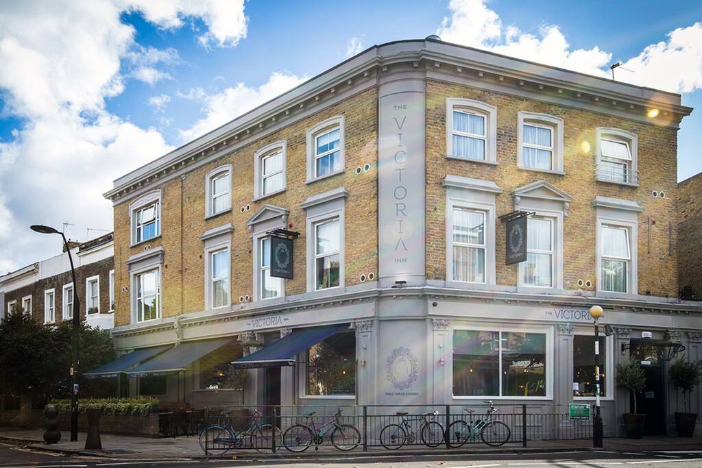 The Victoria Inn - local restaurant and pub