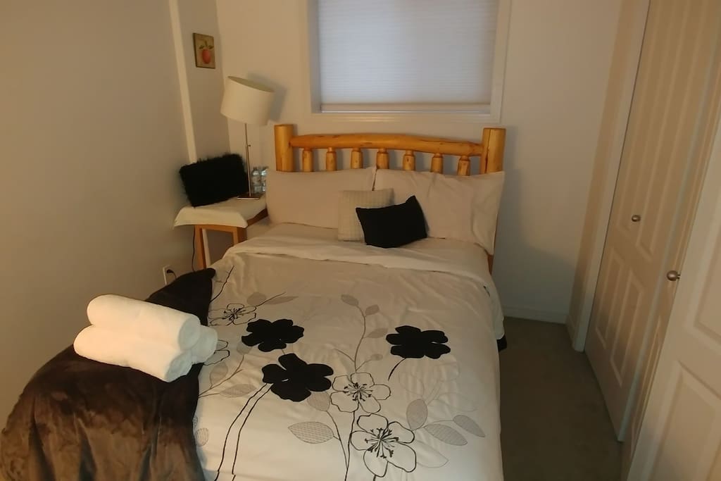 second bedroom