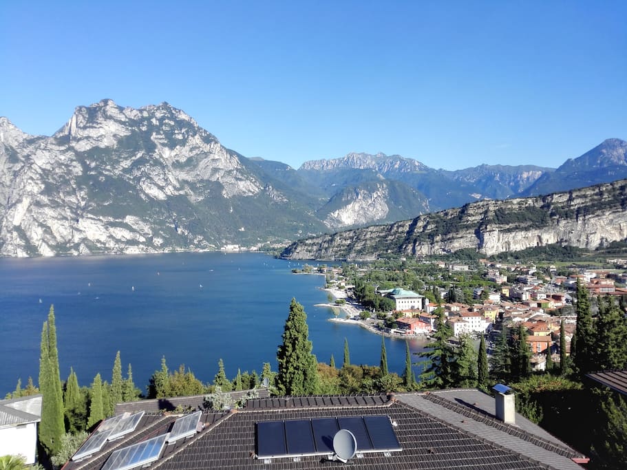 Vista sul lago di Garda