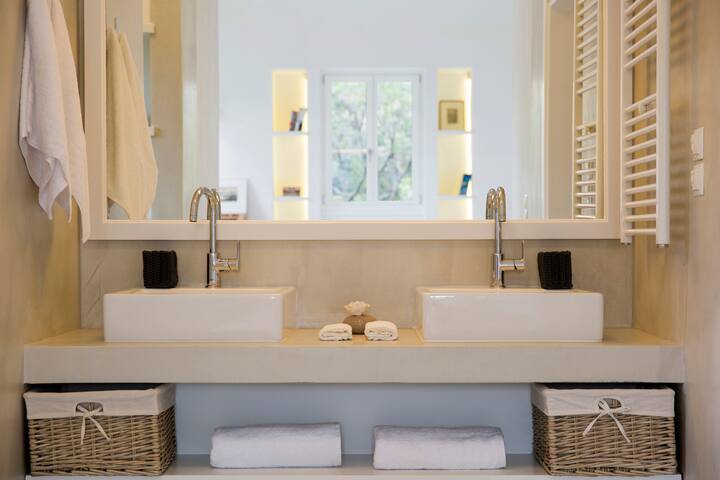 Villa Perivoli Andros gallery image 4