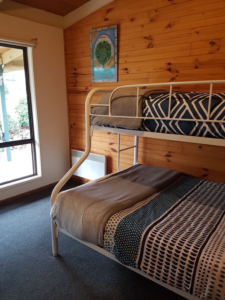 Საბავშვო ოთახი