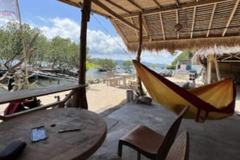 2 Unit Room 4 Persons Eco Dive Gili Gede