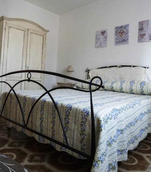 CAMERA DA LETTO 1