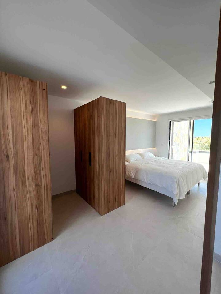 غرفة النوم 1