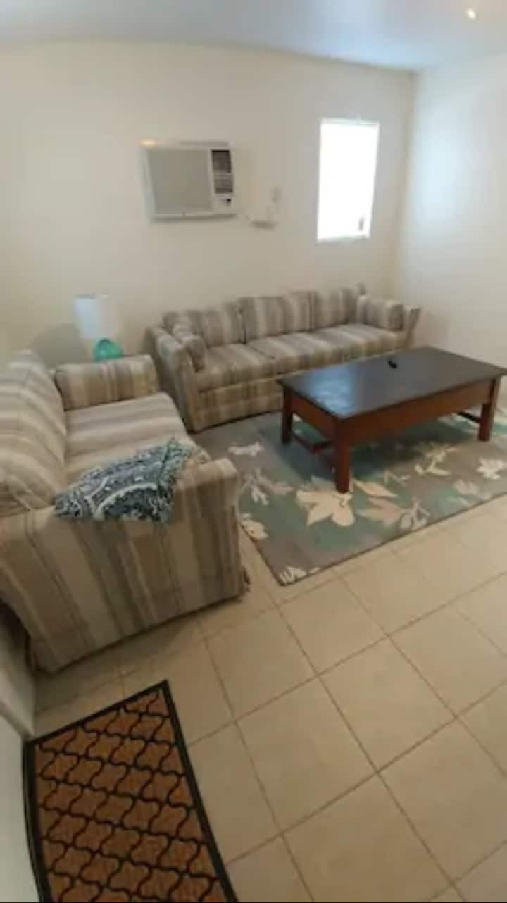 2br Cabin, Kitchen+free Parking & Wifi, Pets Ok - Aransas Pass, TX