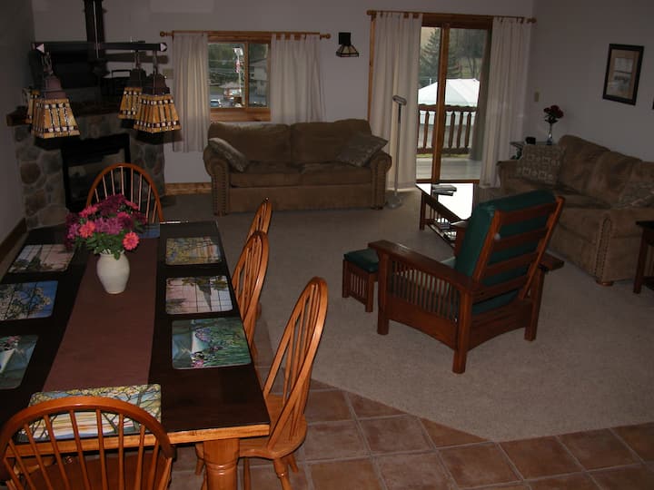 Gorgeous Townhouse at Greek Peak Ski Resort