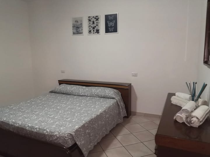 חדר שינה 1 - מיטה זוגית 