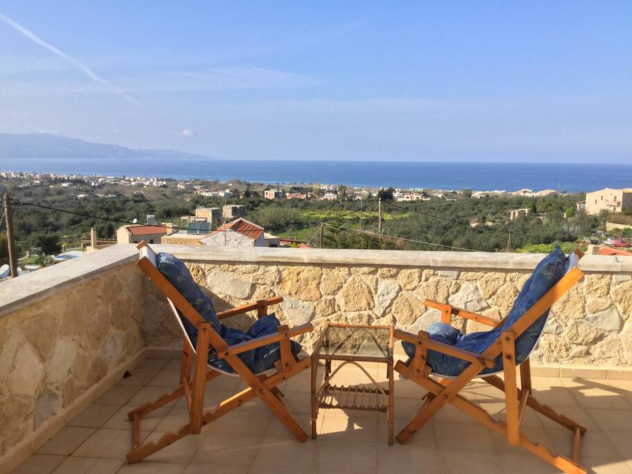 Breakfast or Lunch... Either way, you can enjoy the sea view