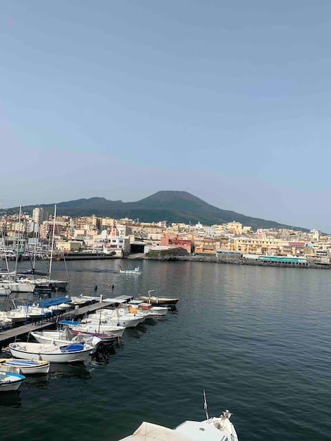Successful Airbnb property: Joy Guest House (Naples) in Torre Del Greco
