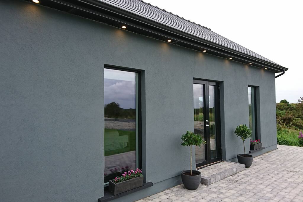 Garden Suite Exterior