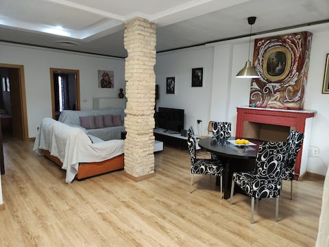 APARTMENT in Godella WiFi AA+ Sheets and Towels 4 pers.